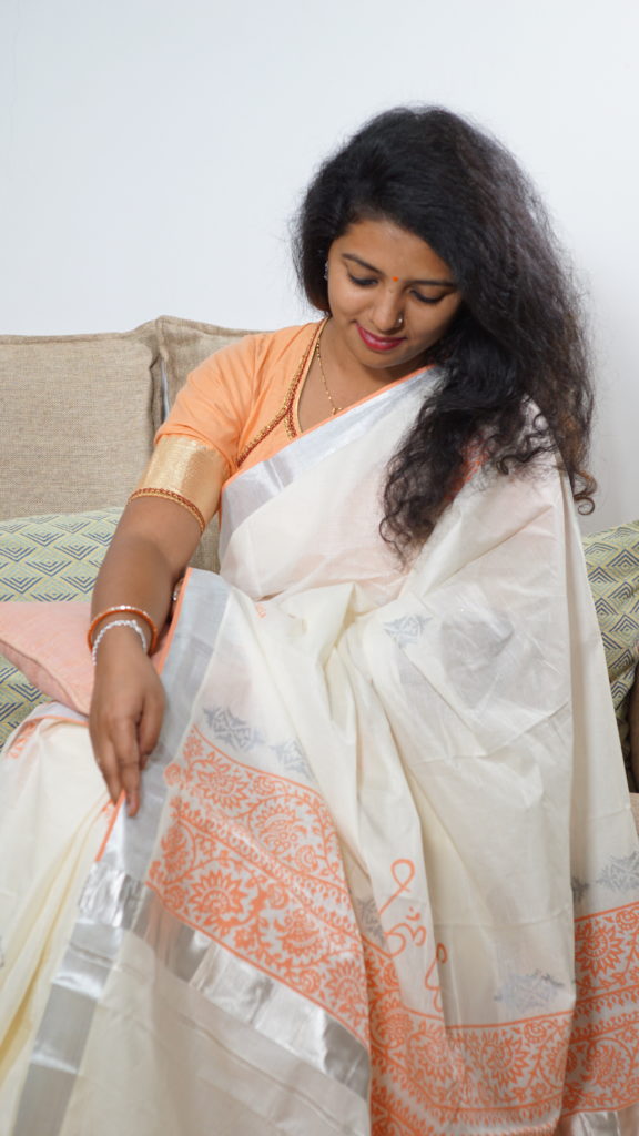 Handwoven cotton sarees from Kerala