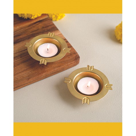 Floating Diyas in Brass - Kolam