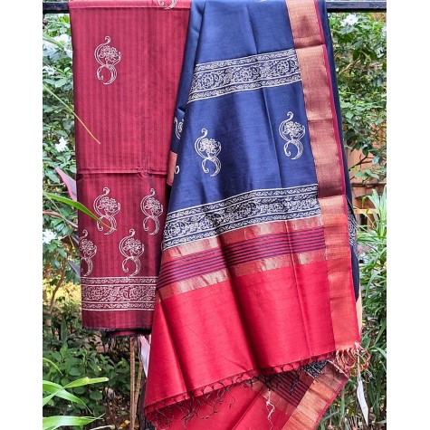 Kurta in Maheshwari Cotton with Dupatta in Maheshwari Silk - Red